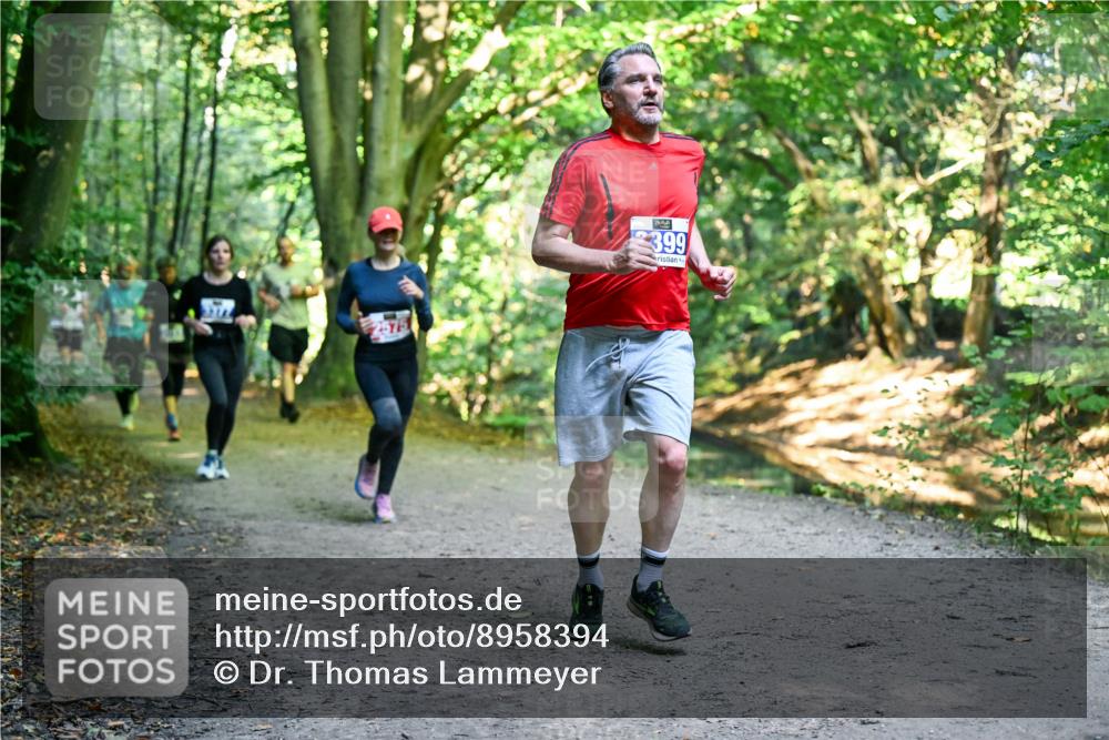 28.09.2025 - 33. Volkslauf durch das schöne Alstertal Dr. Thomas Lammeyer http://msf.ph/oto/8958394 28.09.2025 10:51:29 Laufen 399 meine-sportfotos.de