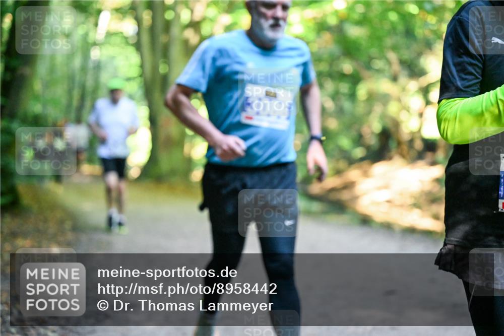28.09.2025 - 33. Volkslauf durch das schöne Alstertal Dr. Thomas Lammeyer http://msf.ph/oto/8958442 28.09.2025 10:51:35 Laufen 3085 meine-sportfotos.de