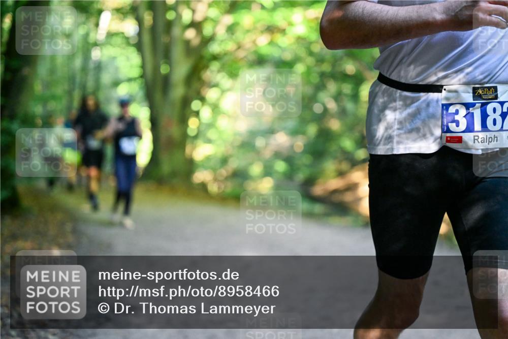 28.09.2025 - 33. Volkslauf durch das schöne Alstertal Dr. Thomas Lammeyer http://msf.ph/oto/8958466 28.09.2025 10:51:39 Laufen 3182 meine-sportfotos.de