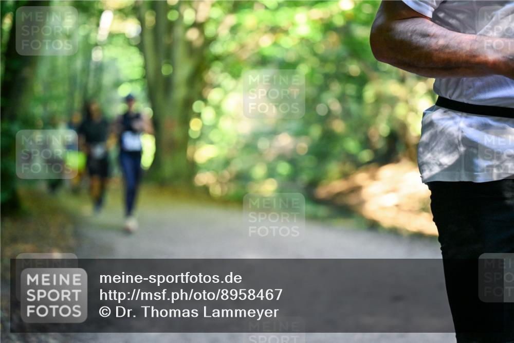 28.09.2025 - 33. Volkslauf durch das schöne Alstertal Dr. Thomas Lammeyer http://msf.ph/oto/8958467 28.09.2025 10:51:39 Laufen  meine-sportfotos.de