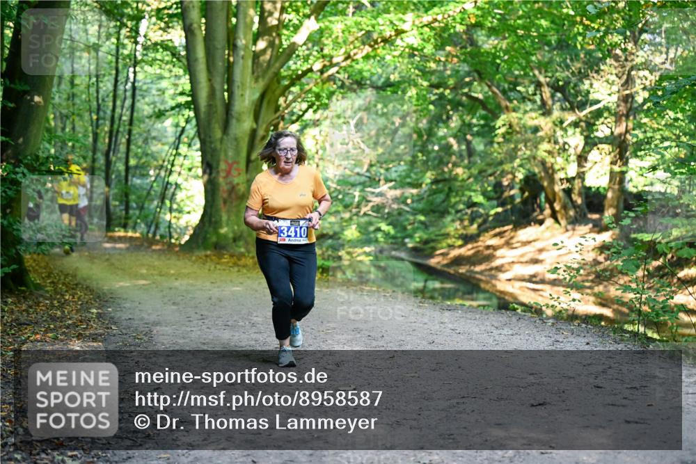 28.09.2025 - 33. Volkslauf durch das schöne Alstertal Dr. Thomas Lammeyer http://msf.ph/oto/8958587 28.09.2025 10:52:00 Laufen 3410 meine-sportfotos.de
