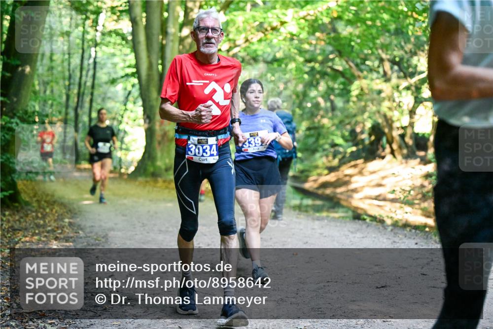 28.09.2025 - 33. Volkslauf durch das schöne Alstertal Dr. Thomas Lammeyer http://msf.ph/oto/8958642 28.09.2025 10:52:13 Laufen 3034, 339 meine-sportfotos.de