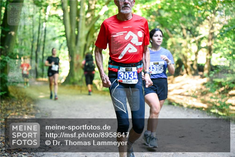 28.09.2025 - 33. Volkslauf durch das schöne Alstertal Dr. Thomas Lammeyer http://msf.ph/oto/8958647 28.09.2025 10:52:14 Laufen 3395, 3034 meine-sportfotos.de