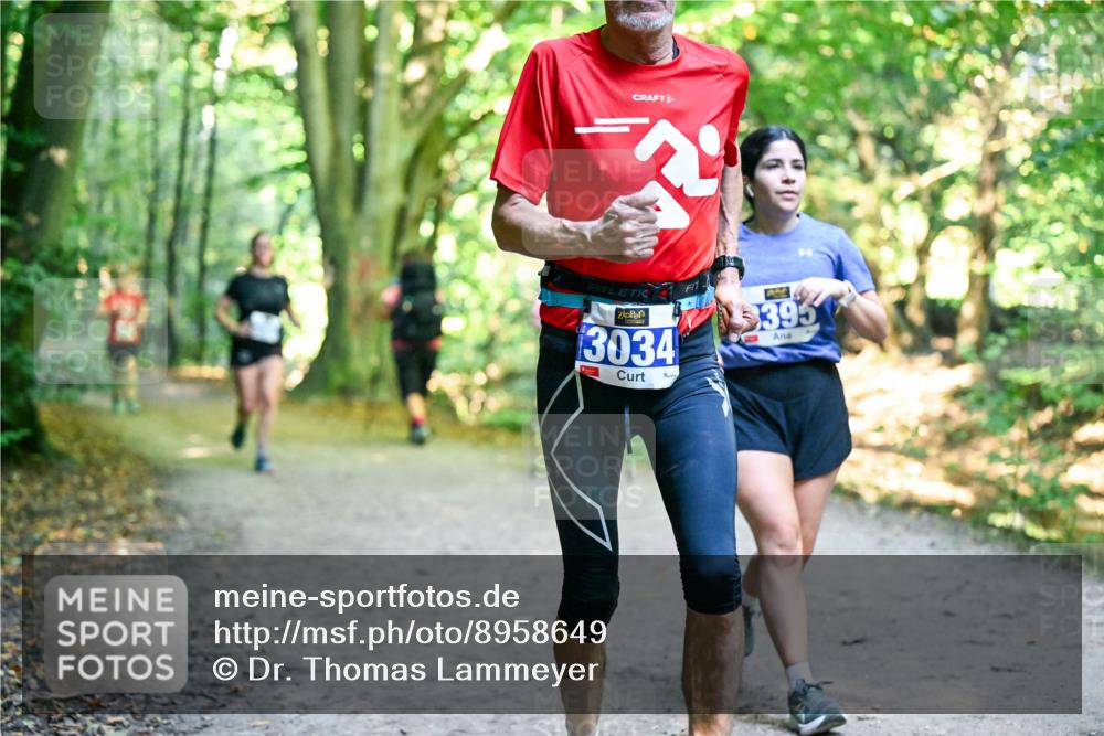 28.09.2025 - 33. Volkslauf durch das schöne Alstertal Dr. Thomas Lammeyer http://msf.ph/oto/8958649 28.09.2025 10:52:14 Laufen 3034, 395 meine-sportfotos.de