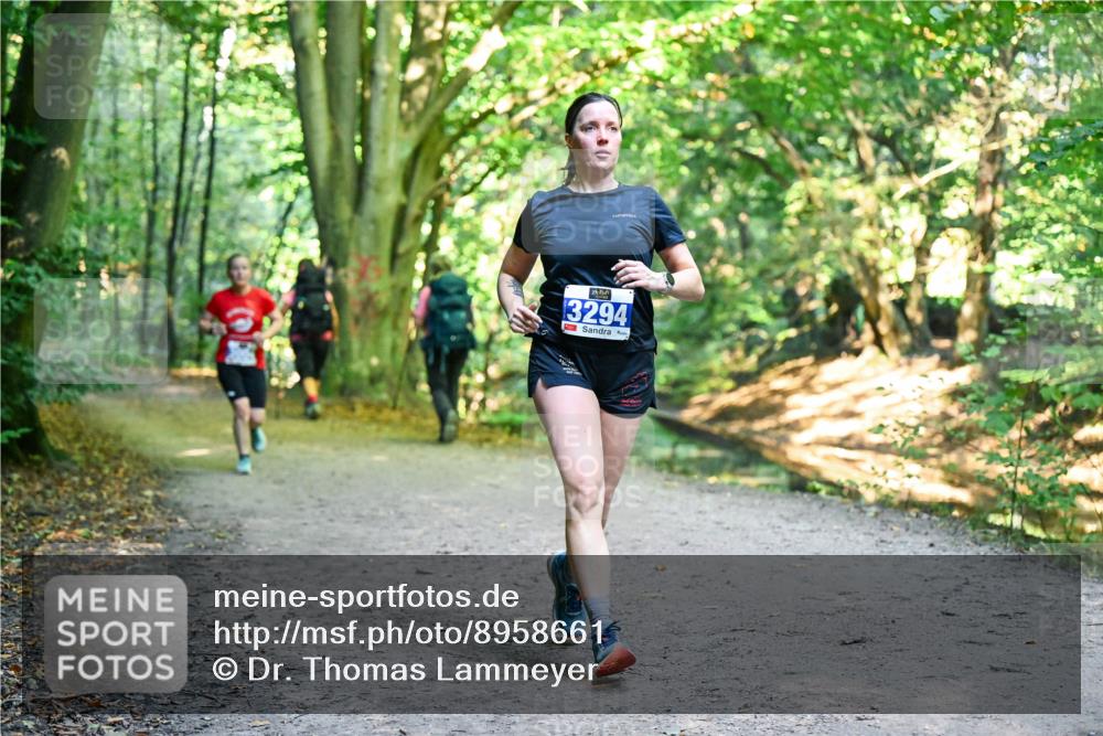 28.09.2025 - 33. Volkslauf durch das schöne Alstertal Dr. Thomas Lammeyer http://msf.ph/oto/8958661 28.09.2025 10:52:17 Laufen 3294 meine-sportfotos.de