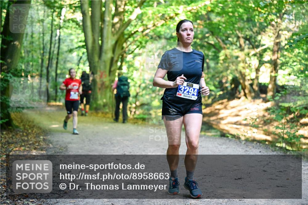 28.09.2025 - 33. Volkslauf durch das schöne Alstertal Dr. Thomas Lammeyer http://msf.ph/oto/8958663 28.09.2025 10:52:17 Laufen 13294 meine-sportfotos.de