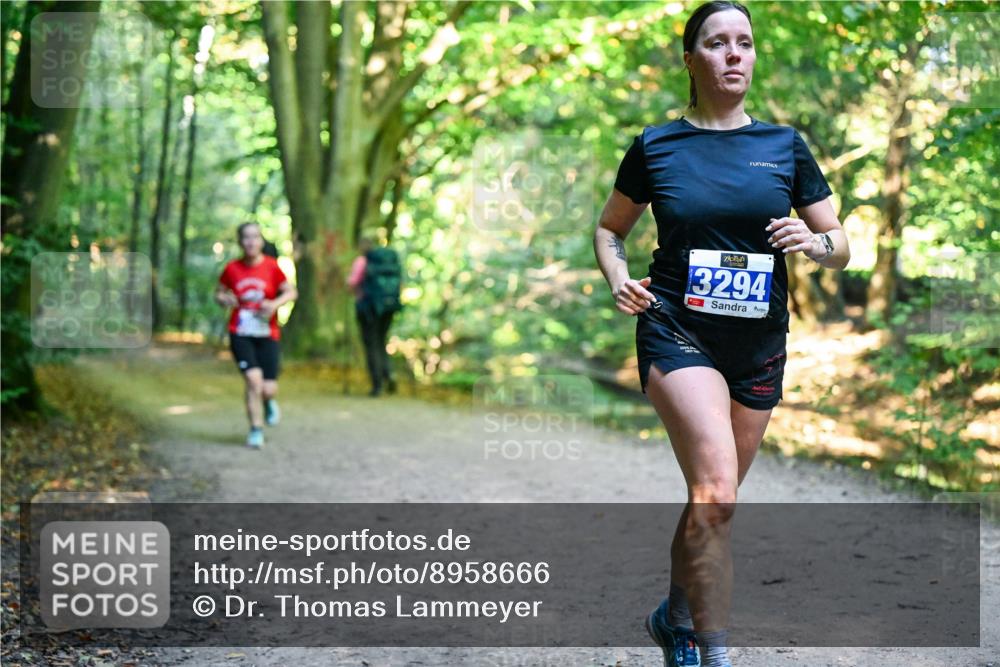 28.09.2025 - 33. Volkslauf durch das schöne Alstertal Dr. Thomas Lammeyer http://msf.ph/oto/8958666 28.09.2025 10:52:18 Laufen 3294 meine-sportfotos.de