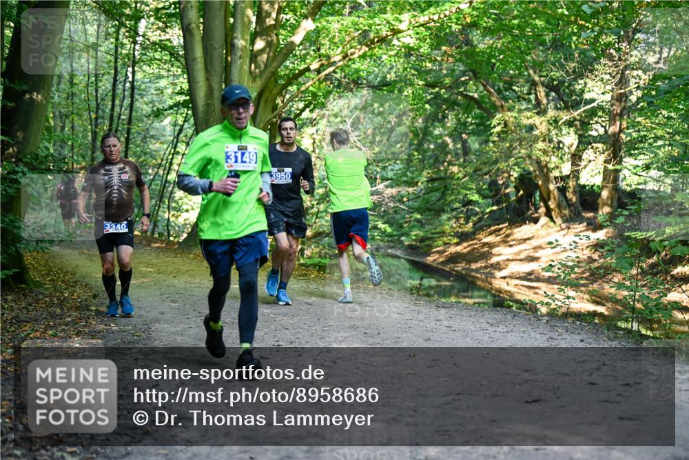 28.09.2025 - 33. Volkslauf durch das schöne Alstertal Dr. Thomas Lammeyer http://msf.ph/oto/8958686 28.09.2025 10:52:27 Laufen 3340, 3149, 3950 meine-sportfotos.de
