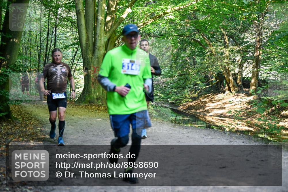 28.09.2025 - 33. Volkslauf durch das schöne Alstertal Dr. Thomas Lammeyer http://msf.ph/oto/8958690 28.09.2025 10:52:28 Laufen 3340, 3149 meine-sportfotos.de