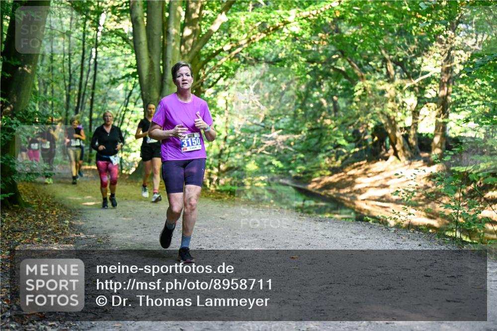 28.09.2025 - 33. Volkslauf durch das schöne Alstertal Dr. Thomas Lammeyer http://msf.ph/oto/8958711 28.09.2025 10:52:39 Laufen 3150 meine-sportfotos.de