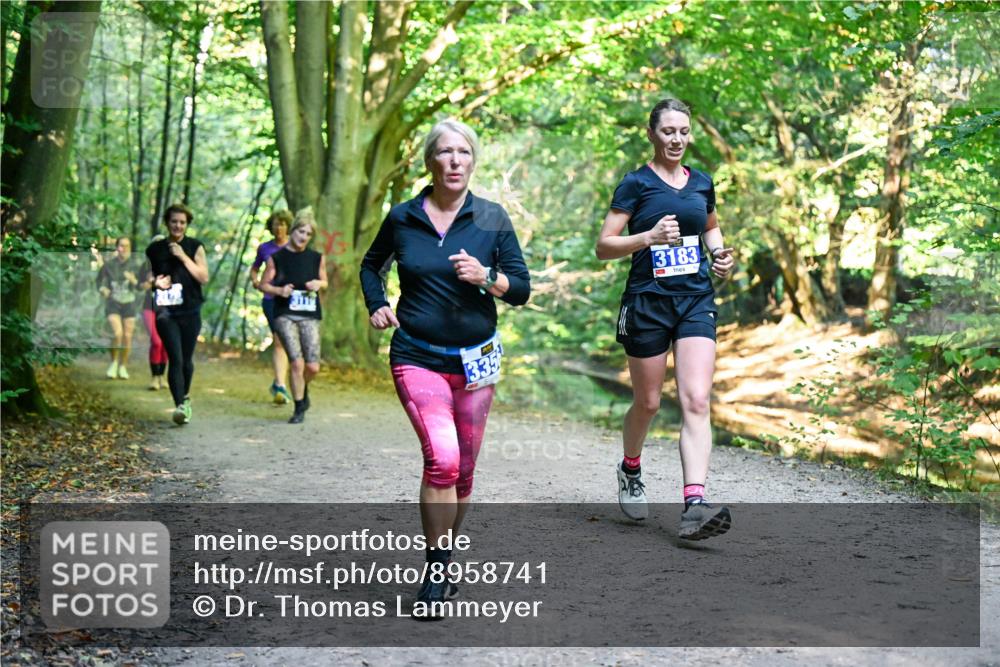 28.09.2025 - 33. Volkslauf durch das schöne Alstertal Dr. Thomas Lammeyer http://msf.ph/oto/8958741 28.09.2025 10:52:42 Laufen 335, 3183 meine-sportfotos.de