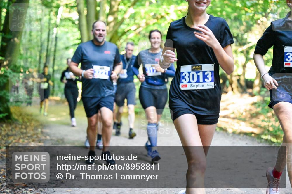 28.09.2025 - 33. Volkslauf durch das schöne Alstertal Dr. Thomas Lammeyer http://msf.ph/oto/8958841 28.09.2025 10:52:55 Laufen 3013, 9, 3 meine-sportfotos.de