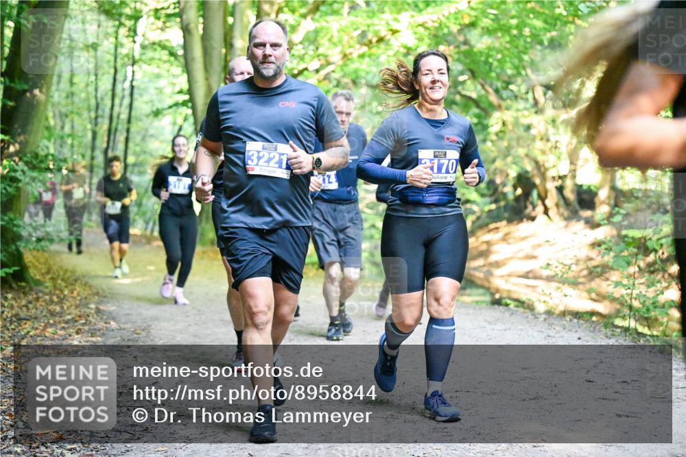 28.09.2025 - 33. Volkslauf durch das schöne Alstertal Dr. Thomas Lammeyer http://msf.ph/oto/8958844 28.09.2025 10:52:56 Laufen 3221, 170 meine-sportfotos.de