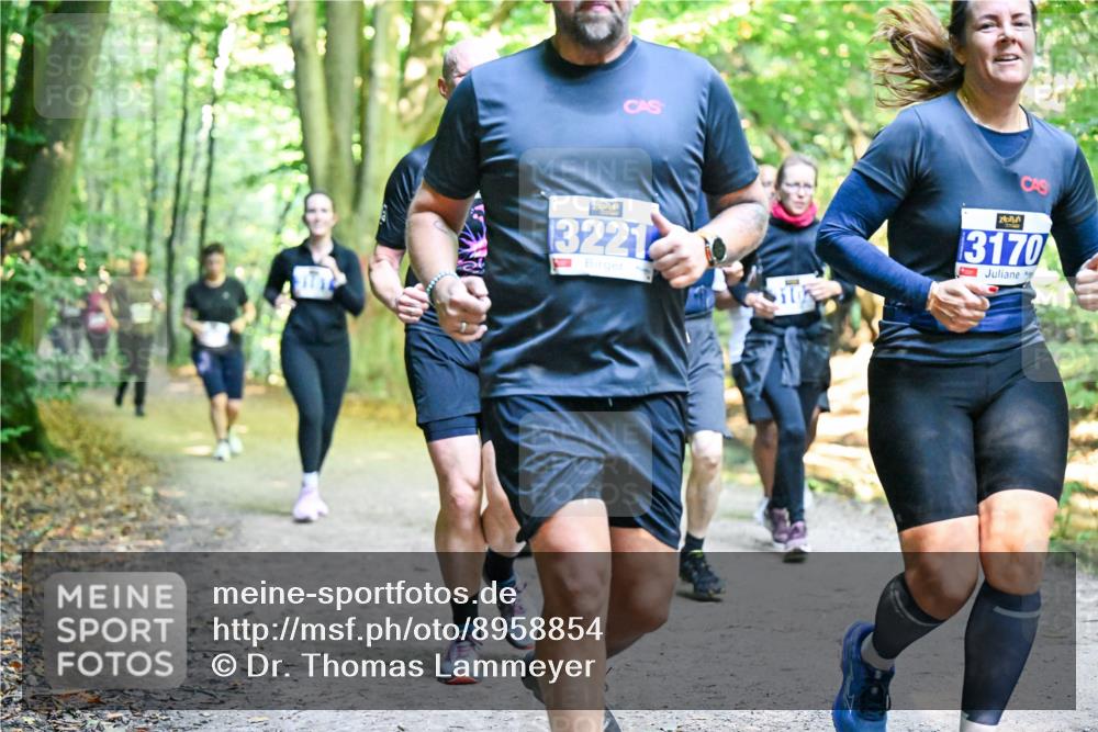 28.09.2025 - 33. Volkslauf durch das schöne Alstertal Dr. Thomas Lammeyer http://msf.ph/oto/8958854 28.09.2025 10:52:57 Laufen 3221, 3170 meine-sportfotos.de