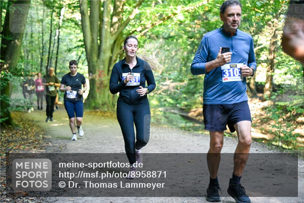 28.09.2025 - 33. Volkslauf durch das schöne Alstertal Dr. Thomas Lammeyer http://msf.ph/oto/8958871 28.09.2025 10:52:58 Laufen 310 meine-sportfotos.de