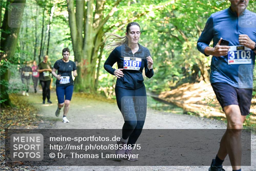 28.09.2025 - 33. Volkslauf durch das schöne Alstertal Dr. Thomas Lammeyer http://msf.ph/oto/8958875 28.09.2025 10:52:59 Laufen 3161, 13103 meine-sportfotos.de