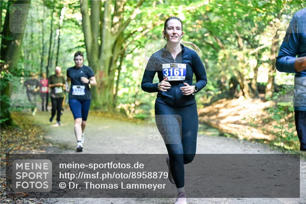 28.09.2025 - 33. Volkslauf durch das schöne Alstertal Dr. Thomas Lammeyer http://msf.ph/oto/8958879 28.09.2025 10:52:59 Laufen 3161 meine-sportfotos.de