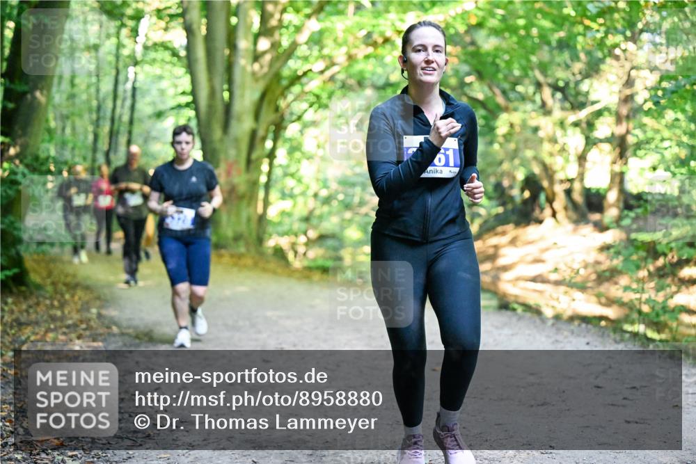 28.09.2025 - 33. Volkslauf durch das schöne Alstertal Dr. Thomas Lammeyer http://msf.ph/oto/8958880 28.09.2025 10:52:59 Laufen 61 meine-sportfotos.de