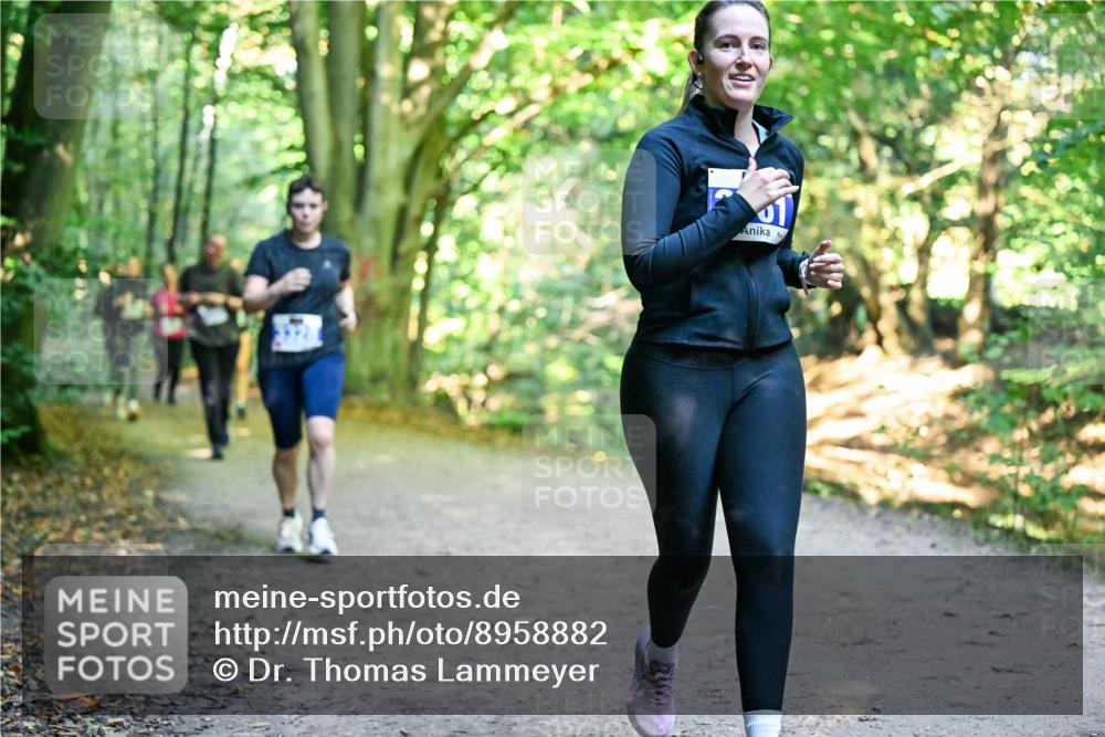 28.09.2025 - 33. Volkslauf durch das schöne Alstertal Dr. Thomas Lammeyer http://msf.ph/oto/8958882 28.09.2025 10:52:59 Laufen 1 meine-sportfotos.de