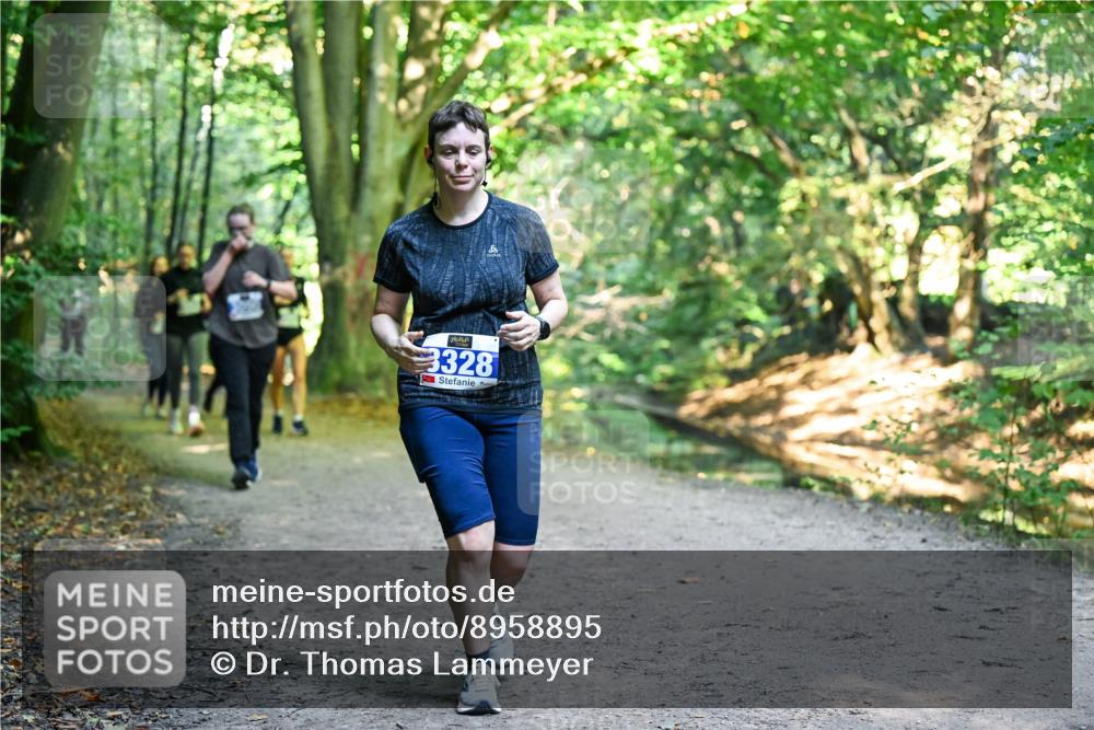 28.09.2025 - 33. Volkslauf durch das schöne Alstertal Dr. Thomas Lammeyer http://msf.ph/oto/8958895 28.09.2025 10:53:01 Laufen 3328 meine-sportfotos.de