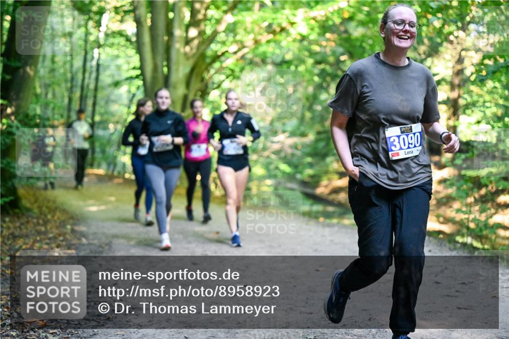 28.09.2025 - 33. Volkslauf durch das schöne Alstertal Dr. Thomas Lammeyer http://msf.ph/oto/8958923 28.09.2025 10:53:04 Laufen 3090 meine-sportfotos.de