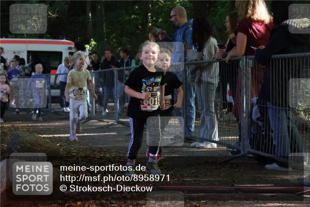 28.09.2025 - 33. Volkslauf durch das schöne Alstertal Strokosch-Dieckow http://msf.ph/oto/8958971 28.09.2025 10:42:46 Ziel  meine-sportfotos.de