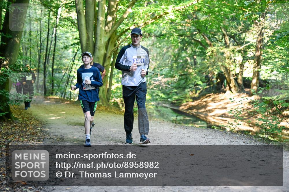28.09.2025 - 33. Volkslauf durch das schöne Alstertal Dr. Thomas Lammeyer http://msf.ph/oto/8958982 28.09.2025 10:53:10 Laufen 340, 3401 meine-sportfotos.de