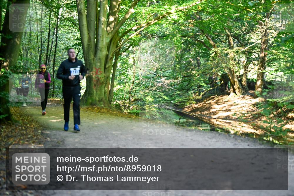 28.09.2025 - 33. Volkslauf durch das schöne Alstertal Dr. Thomas Lammeyer http://msf.ph/oto/8959018 28.09.2025 10:53:14 Laufen  meine-sportfotos.de