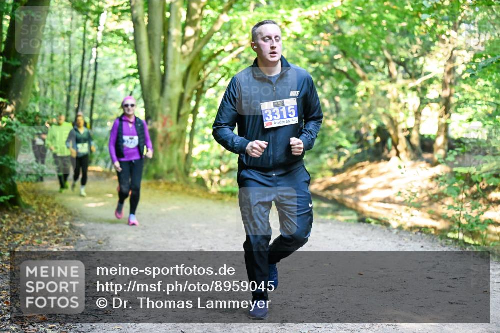 28.09.2025 - 33. Volkslauf durch das schöne Alstertal Dr. Thomas Lammeyer http://msf.ph/oto/8959045 28.09.2025 10:53:17 Laufen 3315 meine-sportfotos.de