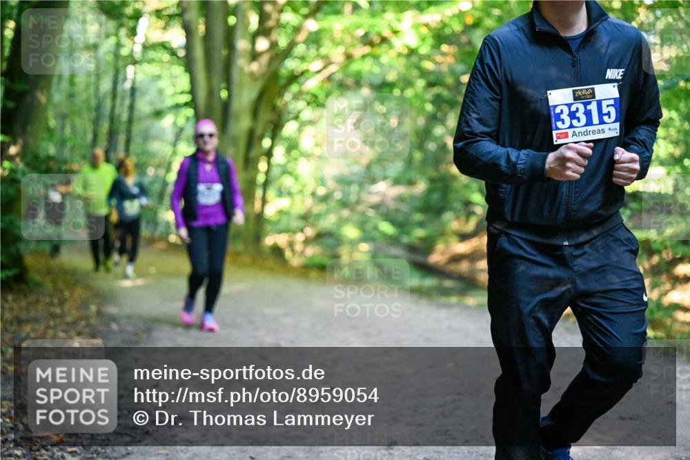 28.09.2025 - 33. Volkslauf durch das schöne Alstertal Dr. Thomas Lammeyer http://msf.ph/oto/8959054 28.09.2025 10:53:18 Laufen 3315 meine-sportfotos.de