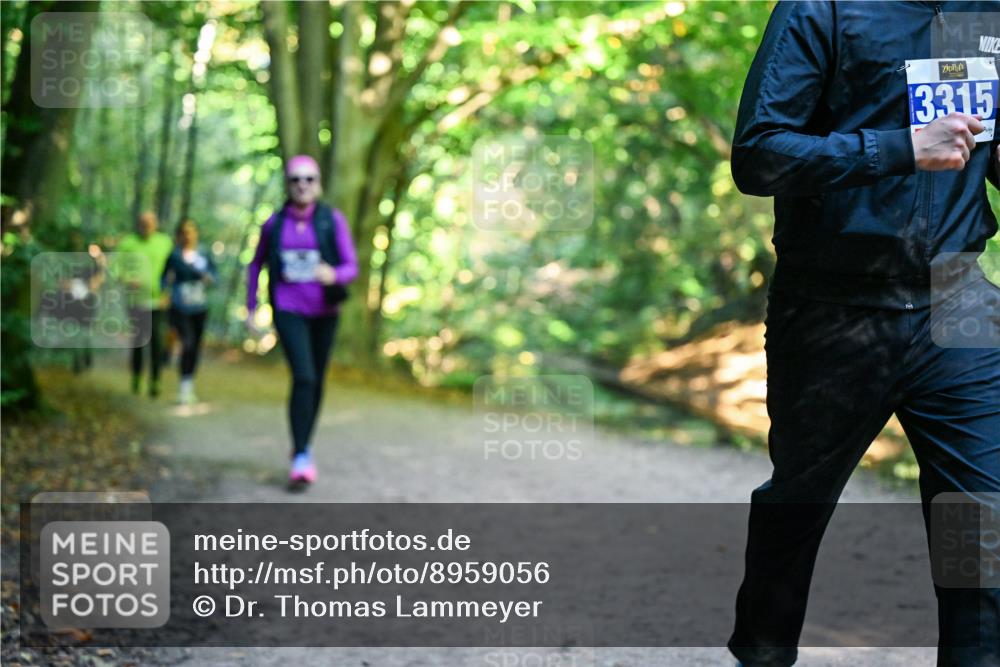 28.09.2025 - 33. Volkslauf durch das schöne Alstertal Dr. Thomas Lammeyer http://msf.ph/oto/8959056 28.09.2025 10:53:18 Laufen 3315 meine-sportfotos.de