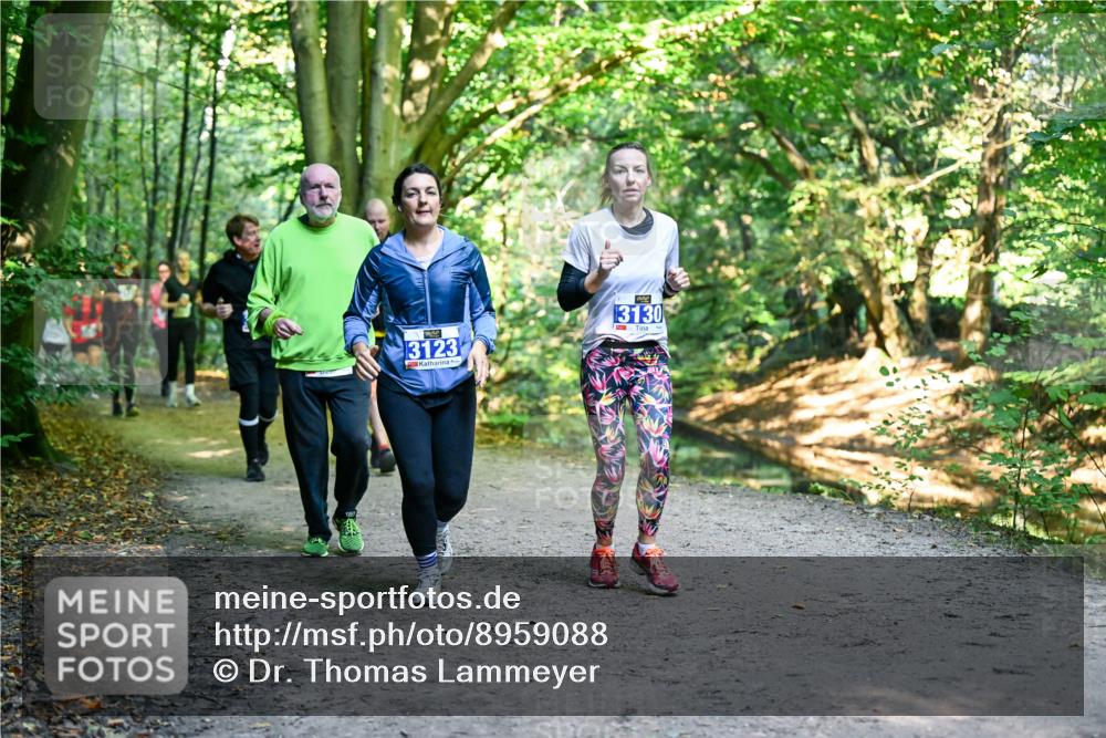 28.09.2025 - 33. Volkslauf durch das schöne Alstertal Dr. Thomas Lammeyer http://msf.ph/oto/8959088 28.09.2025 10:53:22 Laufen 3123, 13130 meine-sportfotos.de