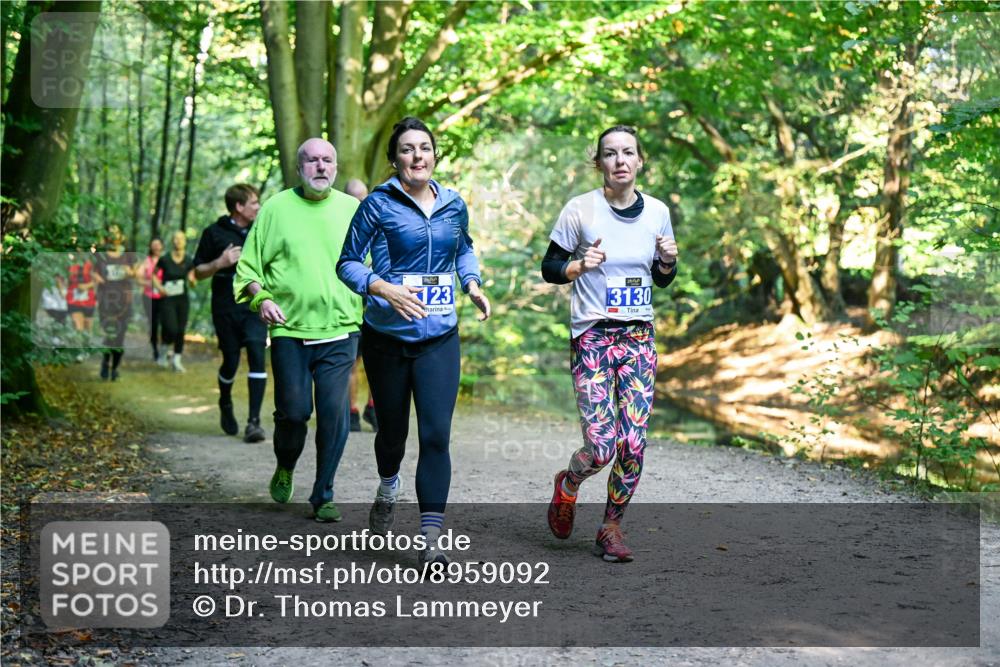 28.09.2025 - 33. Volkslauf durch das schöne Alstertal Dr. Thomas Lammeyer http://msf.ph/oto/8959092 28.09.2025 10:53:22 Laufen 123, 3130 meine-sportfotos.de