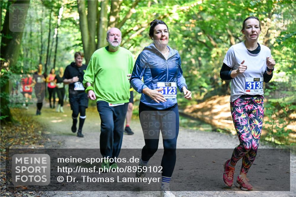 28.09.2025 - 33. Volkslauf durch das schöne Alstertal Dr. Thomas Lammeyer http://msf.ph/oto/8959102 28.09.2025 10:53:23 Laufen 123, 13130 meine-sportfotos.de