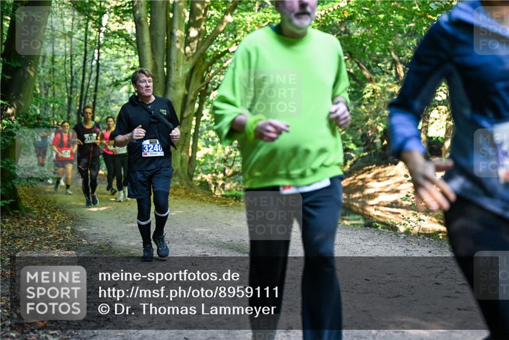 28.09.2025 - 33. Volkslauf durch das schöne Alstertal Dr. Thomas Lammeyer http://msf.ph/oto/8959111 28.09.2025 10:53:24 Laufen 3240 meine-sportfotos.de