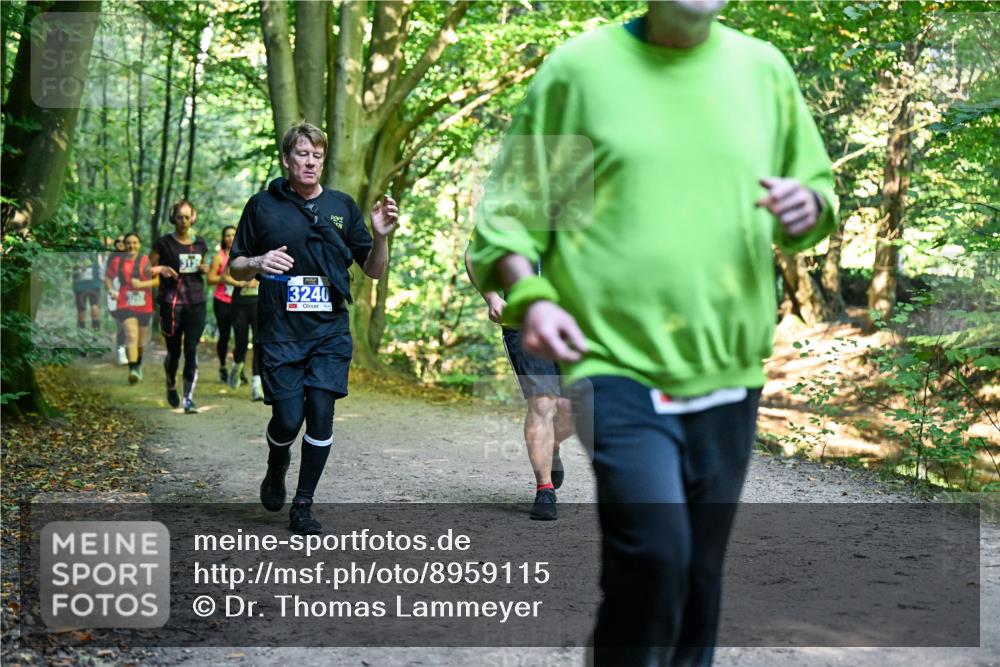 28.09.2025 - 33. Volkslauf durch das schöne Alstertal Dr. Thomas Lammeyer http://msf.ph/oto/8959115 28.09.2025 10:53:25 Laufen 3240 meine-sportfotos.de