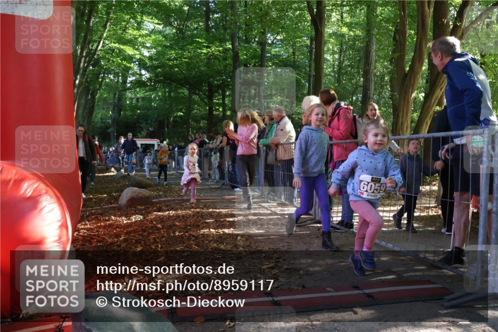 28.09.2025 - 33. Volkslauf durch das schöne Alstertal Strokosch-Dieckow http://msf.ph/oto/8959117 28.09.2025 10:43:22 Ziel  meine-sportfotos.de