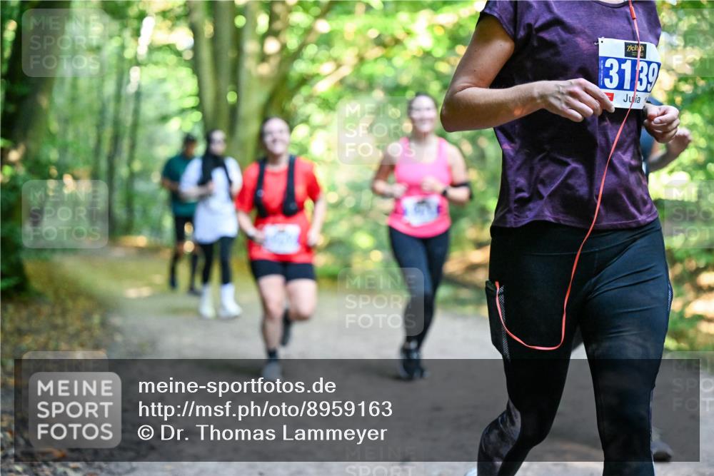 28.09.2025 - 33. Volkslauf durch das schöne Alstertal Dr. Thomas Lammeyer http://msf.ph/oto/8959163 28.09.2025 10:53:30 Laufen 3139 meine-sportfotos.de