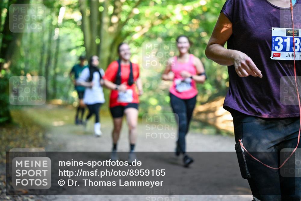 28.09.2025 - 33. Volkslauf durch das schöne Alstertal Dr. Thomas Lammeyer http://msf.ph/oto/8959165 28.09.2025 10:53:30 Laufen 3135 meine-sportfotos.de