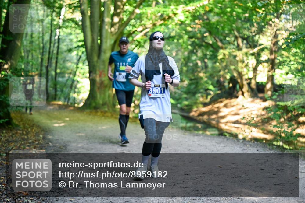 28.09.2025 - 33. Volkslauf durch das schöne Alstertal Dr. Thomas Lammeyer http://msf.ph/oto/8959182 28.09.2025 10:53:33 Laufen 3901 meine-sportfotos.de