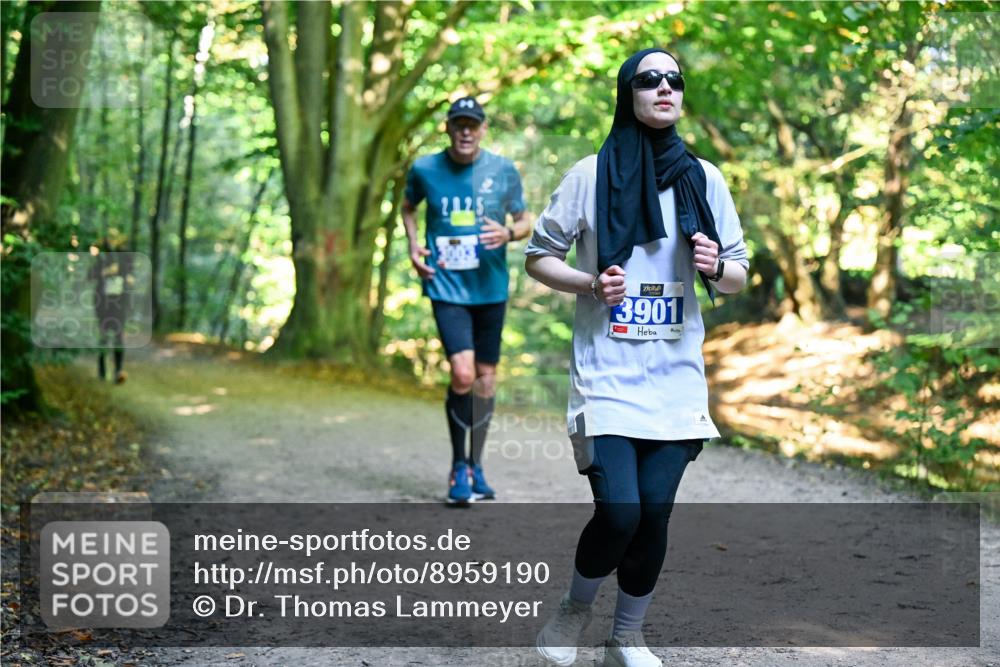 28.09.2025 - 33. Volkslauf durch das schöne Alstertal Dr. Thomas Lammeyer http://msf.ph/oto/8959190 28.09.2025 10:53:33 Laufen 2125, 3901 meine-sportfotos.de