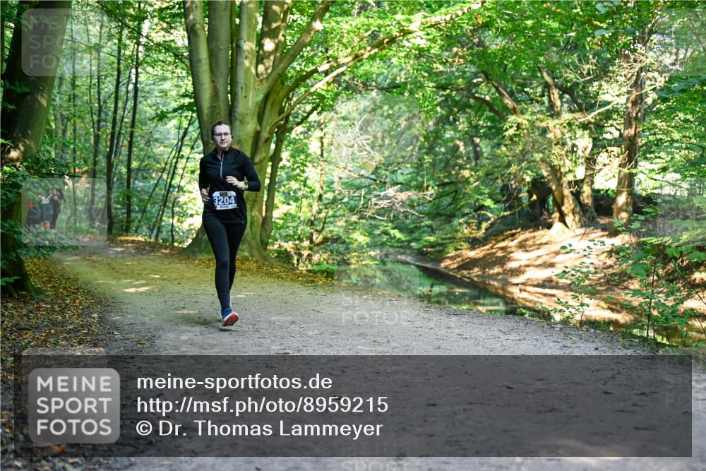 28.09.2025 - 33. Volkslauf durch das schöne Alstertal Dr. Thomas Lammeyer http://msf.ph/oto/8959215 28.09.2025 10:53:37 Laufen 3204 meine-sportfotos.de