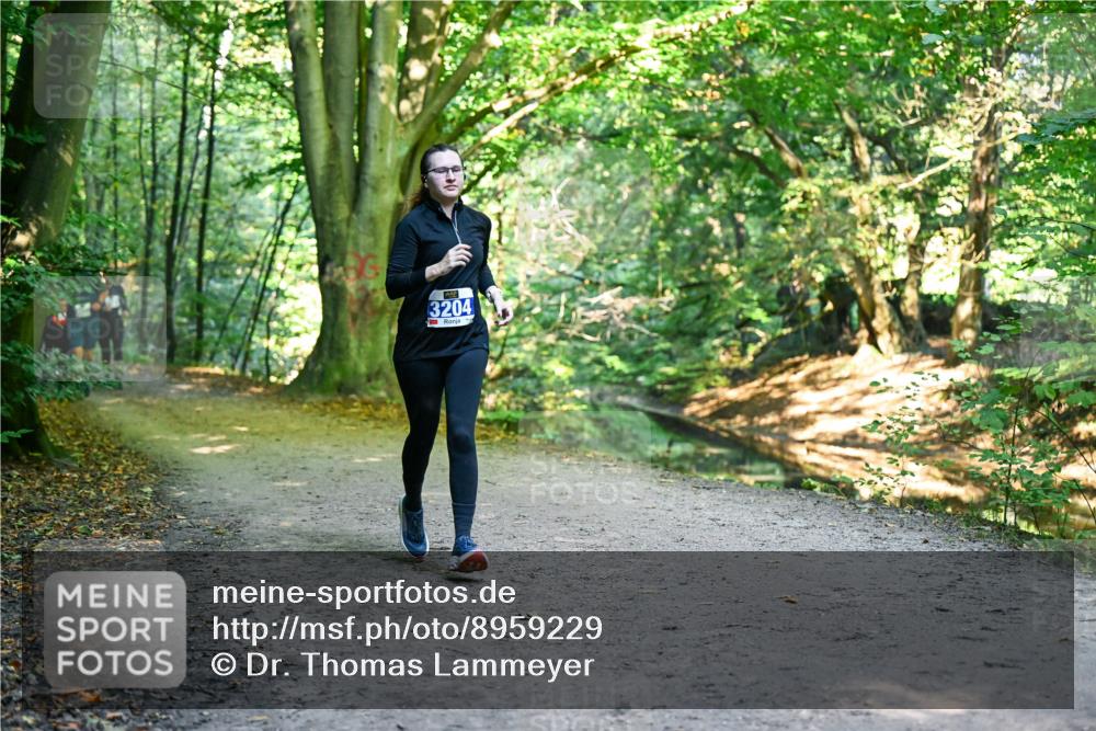 28.09.2025 - 33. Volkslauf durch das schöne Alstertal Dr. Thomas Lammeyer http://msf.ph/oto/8959229 28.09.2025 10:53:38 Laufen 3204 meine-sportfotos.de