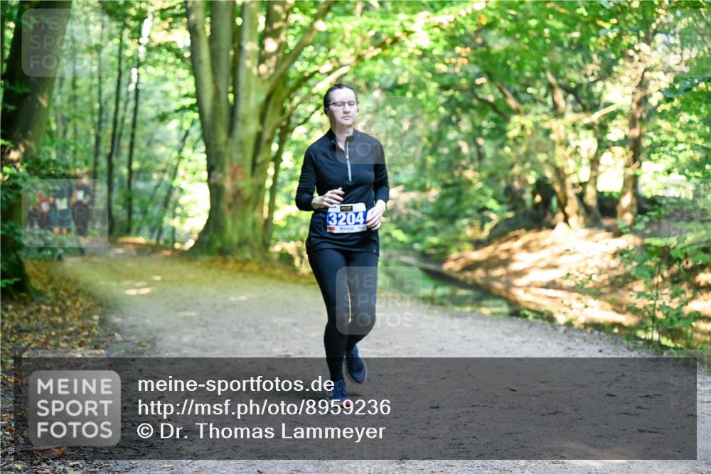 28.09.2025 - 33. Volkslauf durch das schöne Alstertal Dr. Thomas Lammeyer http://msf.ph/oto/8959236 28.09.2025 10:53:39 Laufen 3204 meine-sportfotos.de
