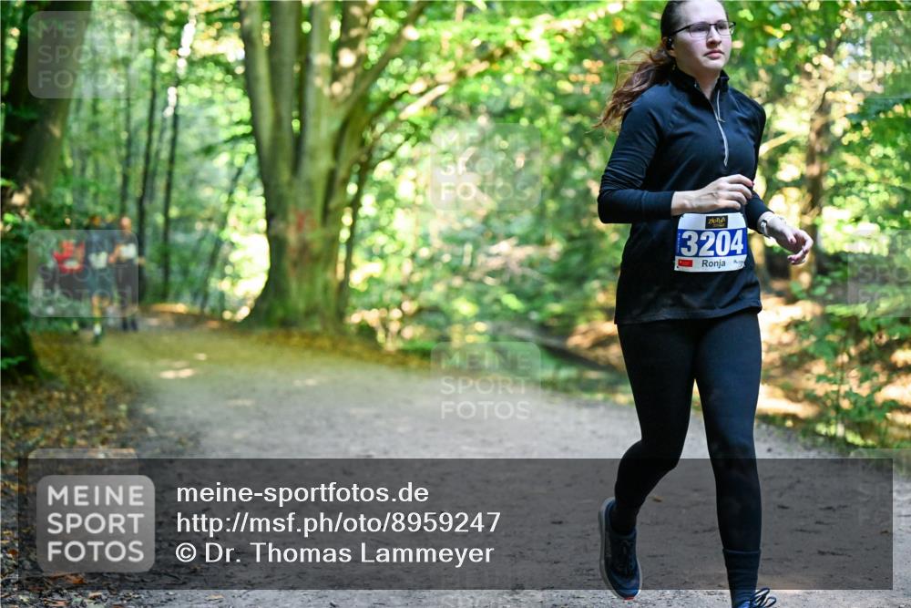 28.09.2025 - 33. Volkslauf durch das schöne Alstertal Dr. Thomas Lammeyer http://msf.ph/oto/8959247 28.09.2025 10:53:40 Laufen 3204 meine-sportfotos.de
