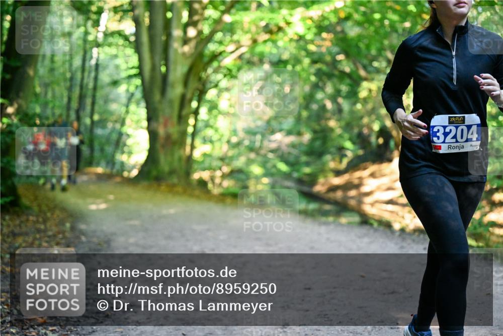 28.09.2025 - 33. Volkslauf durch das schöne Alstertal Dr. Thomas Lammeyer http://msf.ph/oto/8959250 28.09.2025 10:53:40 Laufen 3204 meine-sportfotos.de