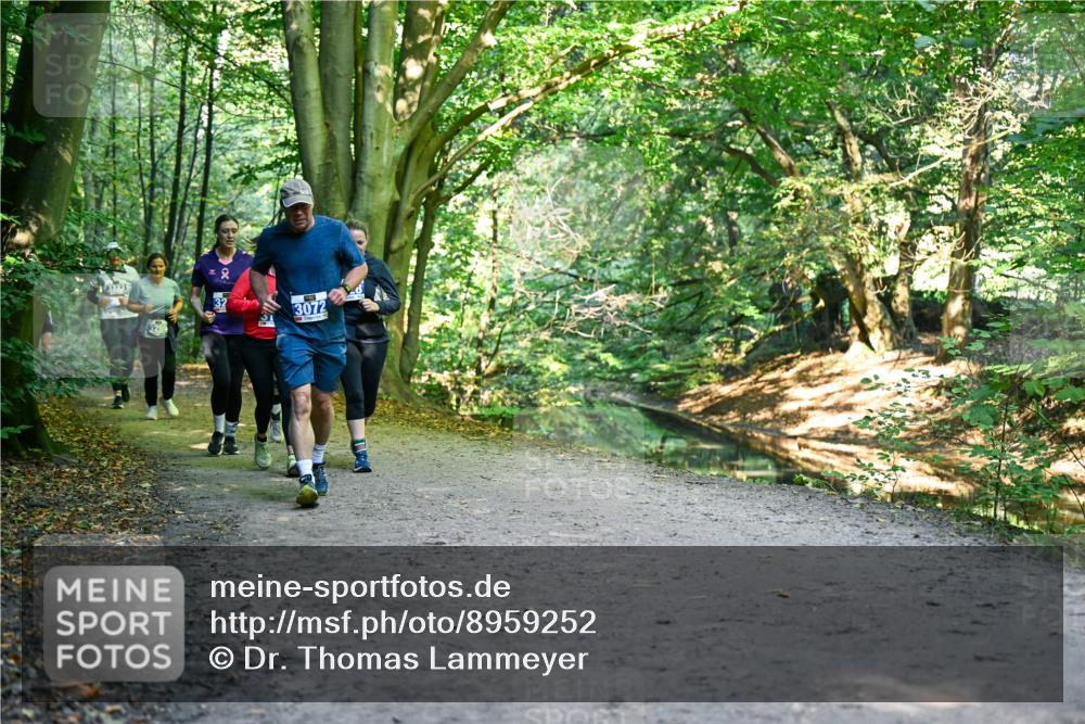 28.09.2025 - 33. Volkslauf durch das schöne Alstertal Dr. Thomas Lammeyer http://msf.ph/oto/8959252 28.09.2025 10:53:45 Laufen 3231, 3269, 2, 3072 meine-sportfotos.de