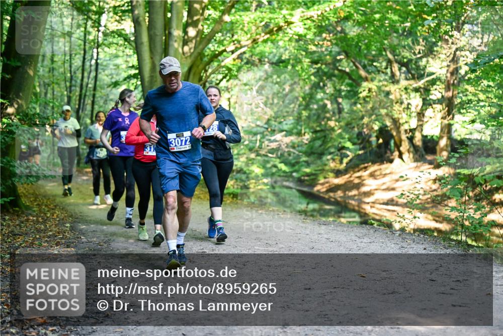 28.09.2025 - 33. Volkslauf durch das schöne Alstertal Dr. Thomas Lammeyer http://msf.ph/oto/8959265 28.09.2025 10:53:46 Laufen 31, 3072 meine-sportfotos.de
