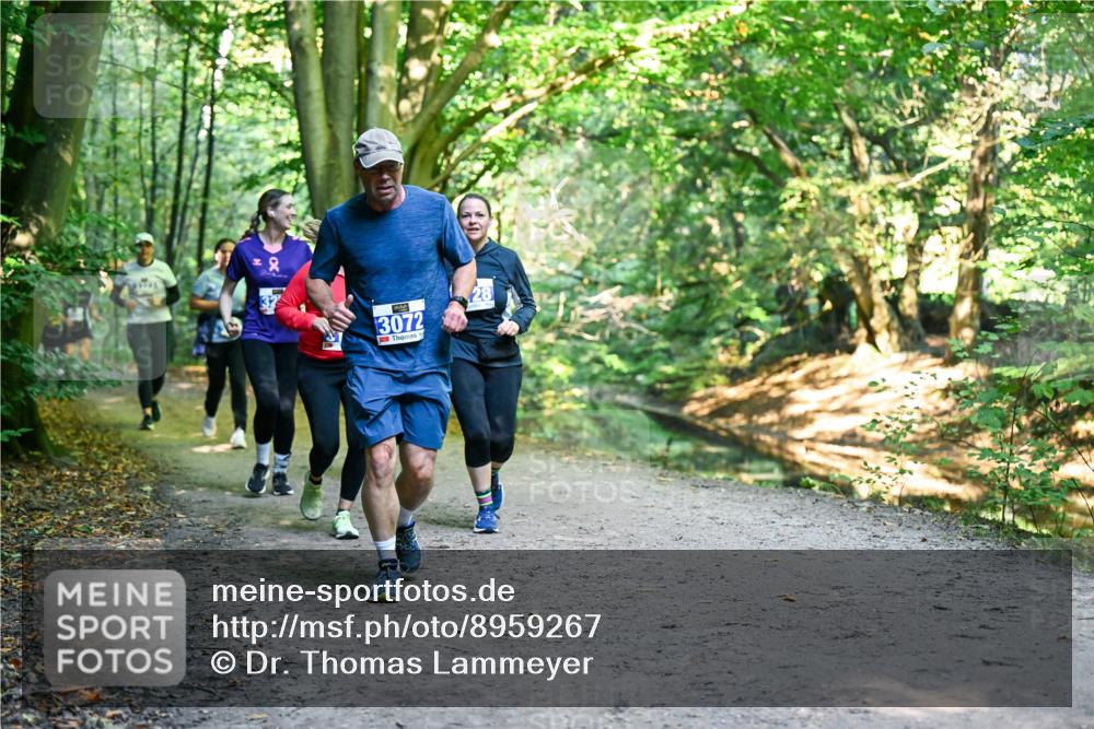 28.09.2025 - 33. Volkslauf durch das schöne Alstertal Dr. Thomas Lammeyer http://msf.ph/oto/8959267 28.09.2025 10:53:46 Laufen 3072, 28 meine-sportfotos.de