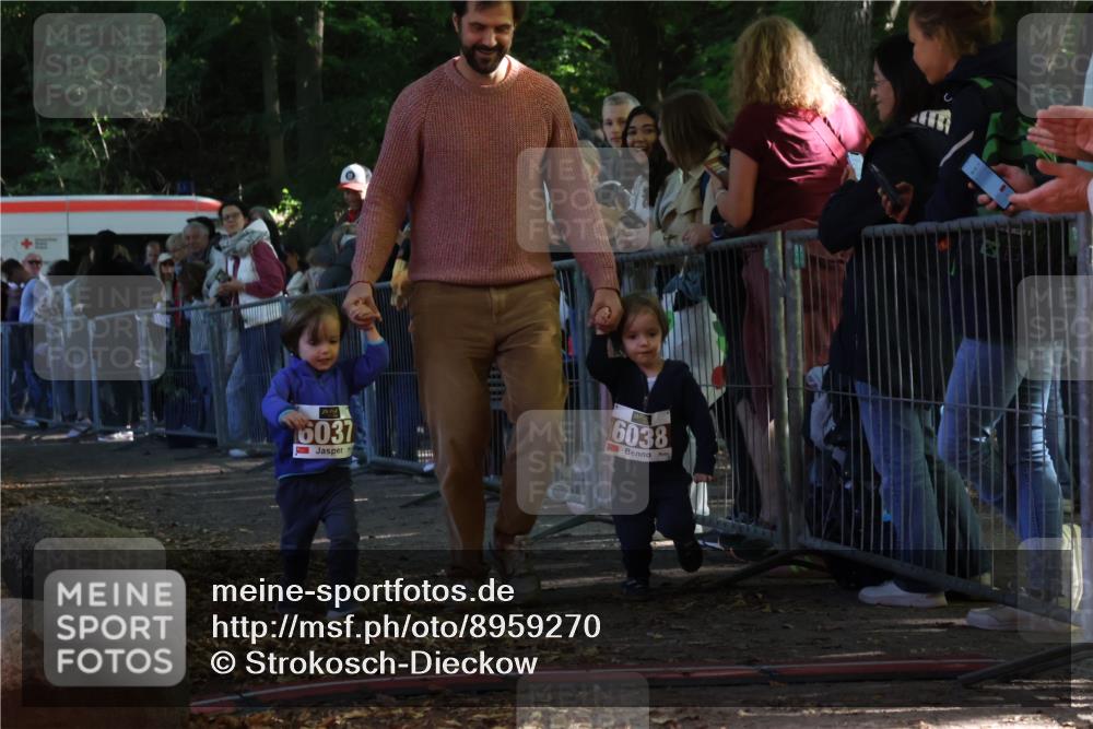 28.09.2025 - 33. Volkslauf durch das schöne Alstertal Strokosch-Dieckow http://msf.ph/oto/8959270 28.09.2025 10:44:26 Ziel  meine-sportfotos.de